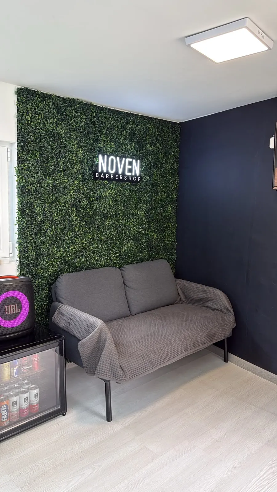NOVEN BARBERSHOP