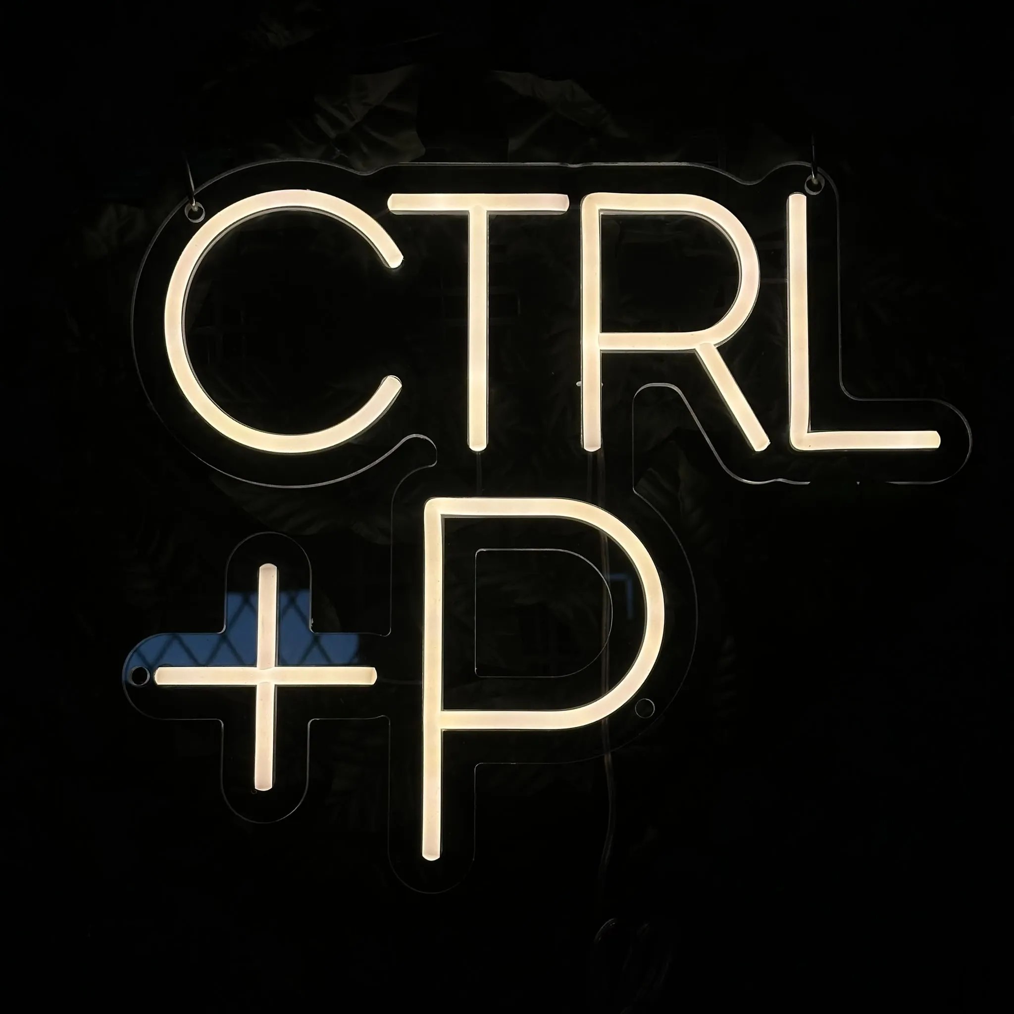 Semn luminos CTRL +P