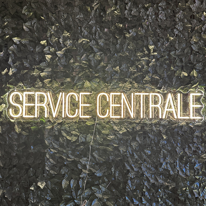 SERVICE CENTRALE — semn LED personalizat