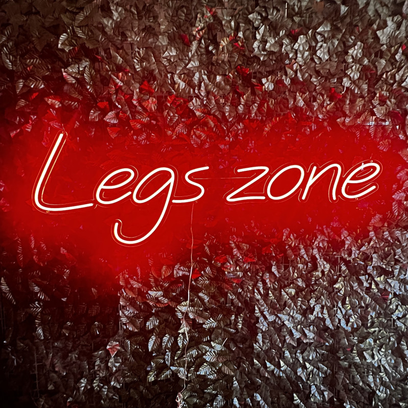 Legs Zone — semn LED pentru sală