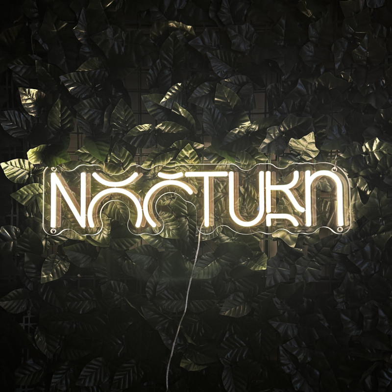 NOCTURN — semn LED personalizat
