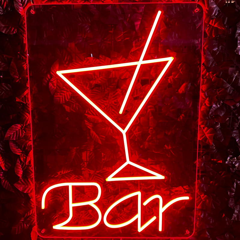 Bar cu simbol pahar — semn LED personalizat