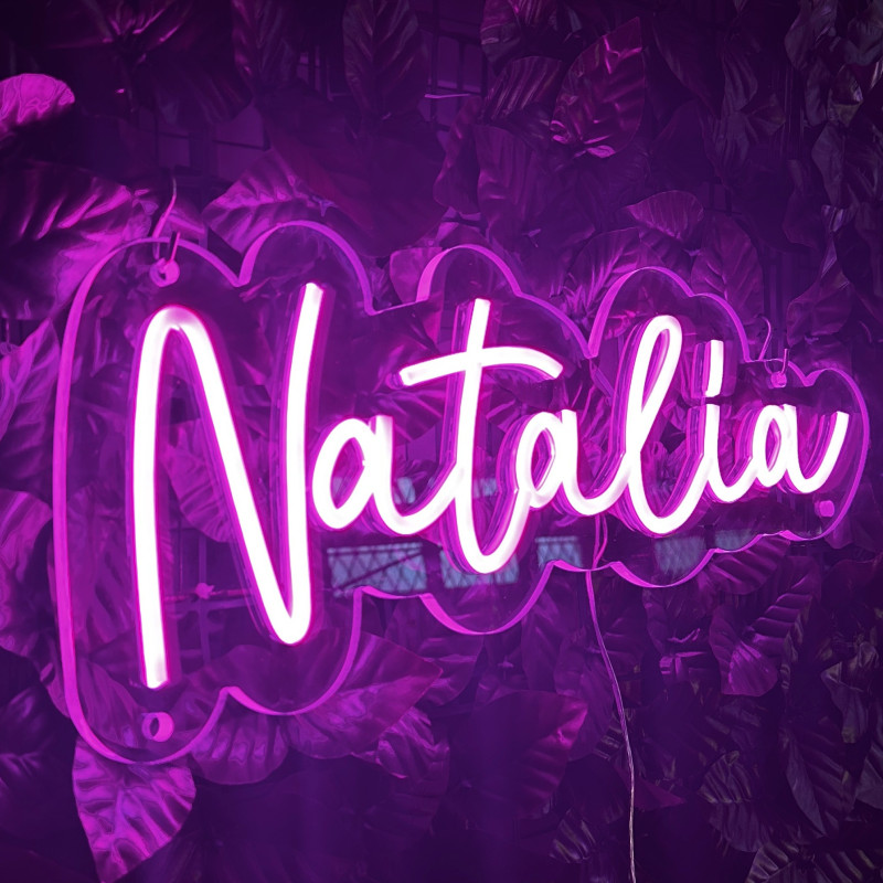 Natalia — individuelles LED Namensschild