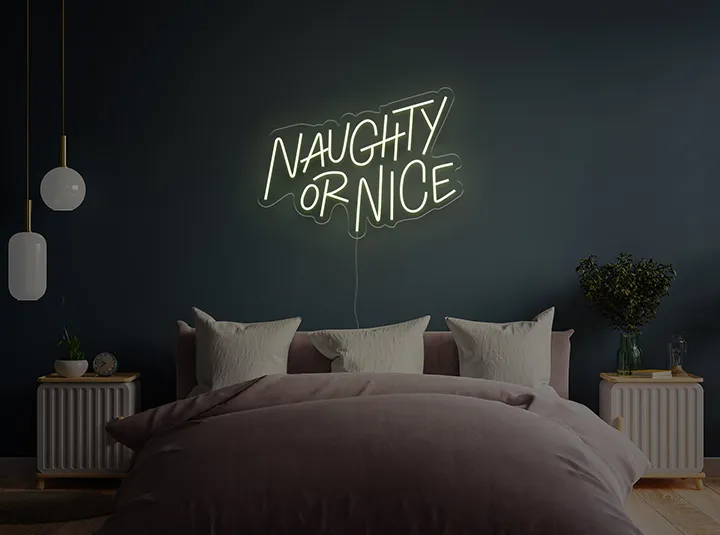 Naughty & Nice - Semn Luminos LED Neon
