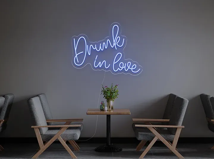 Drunk in Love - Semn Luminos LED Neon