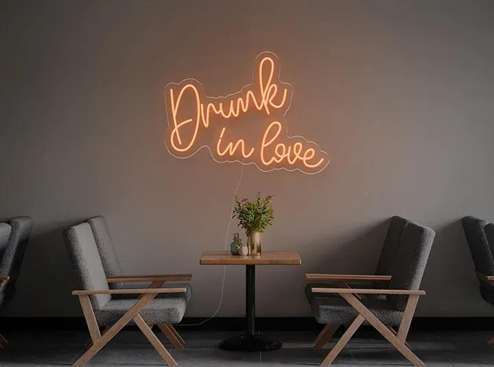 Drunk in Love - Semn Luminos LED Neon