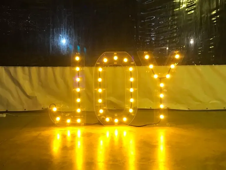 Litere Volumetrice Luminoase din Plexiglass 70 CM