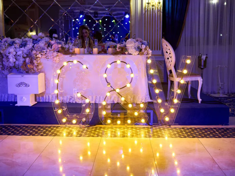 Litere Volumetrice Luminoase din Plexiglass 1M