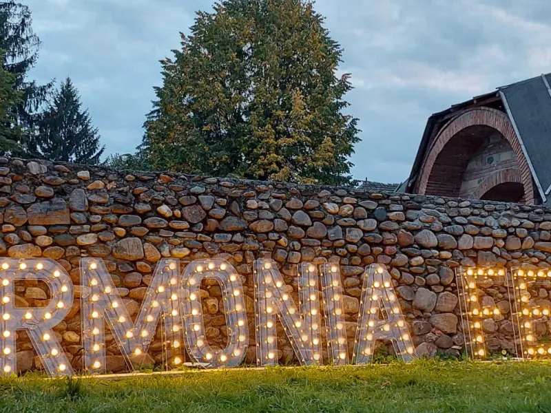 Litere Volumetrice Luminoase din Plexiglass 1.6M