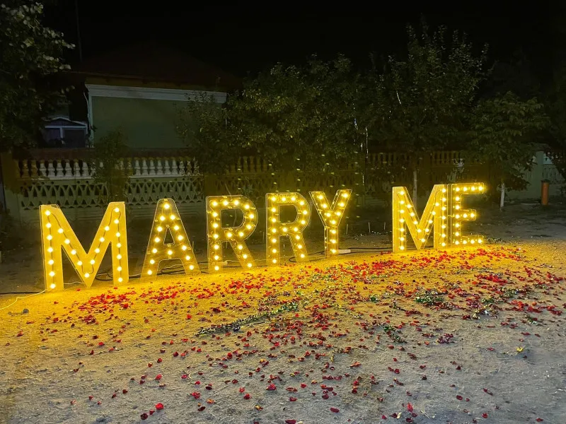 Litere Volumetrice Luminoase din Plexiglass 1.6M