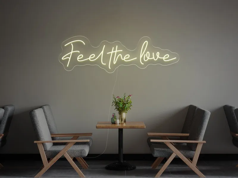 Feel The Love - Semn Luminos LED Neon