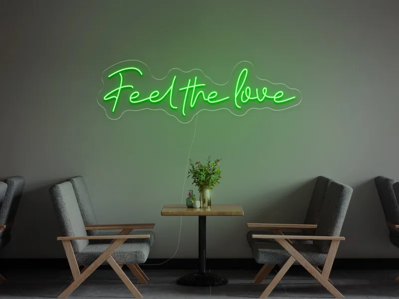 Feel The Love - Semn Luminos LED Neon