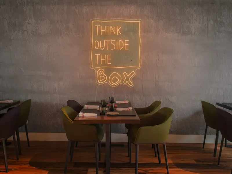 Think Outside The Box - Semn Luminos LED Neon
