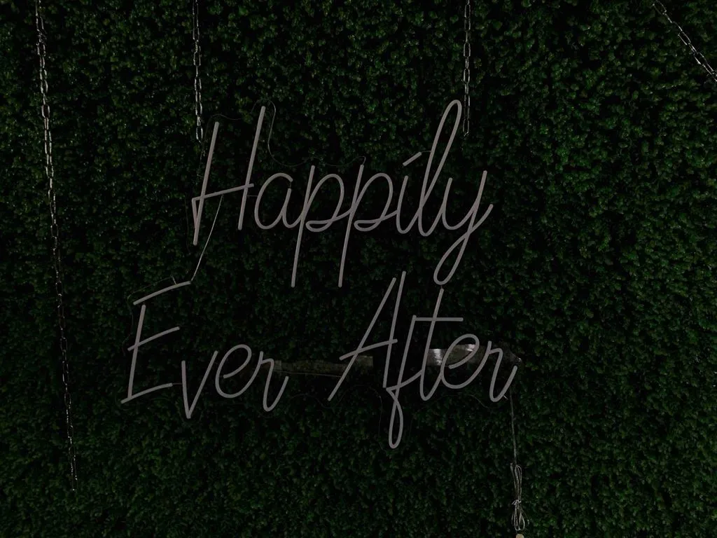 Happily Ever After - Semn Luminos LED Neon de Inchiriat