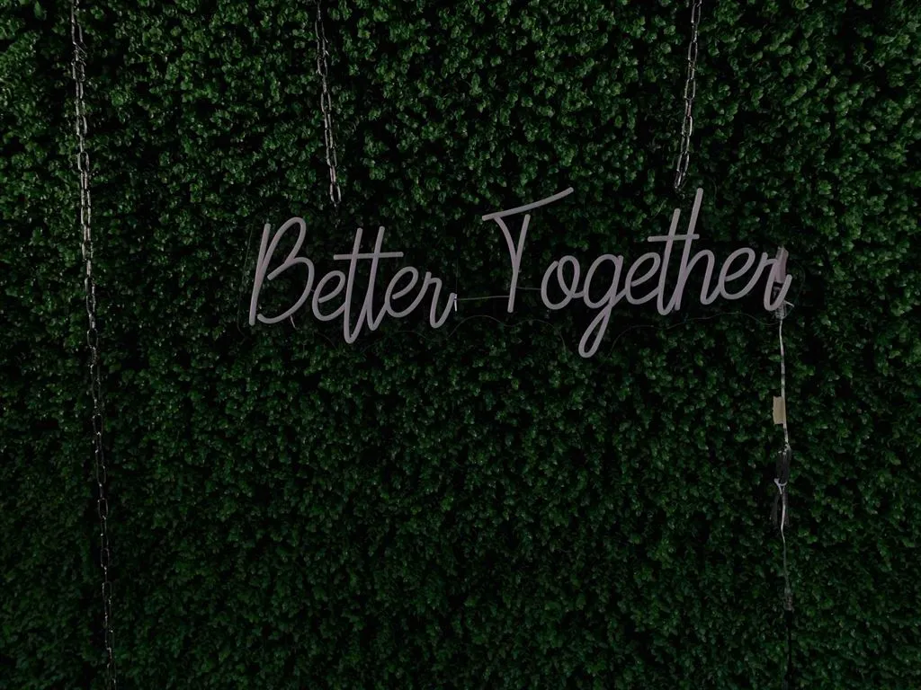 Better Together - Semn Luminos LED Neon de Inchiriat