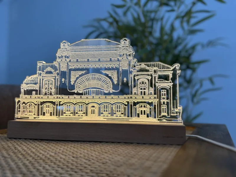 Cazino Constanta - Semn Luminos Gravat in Plexiglas pe Baza Lemn