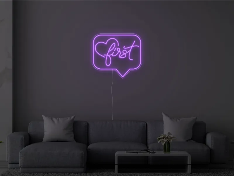 Love First - Semn Luminos LED Neon
