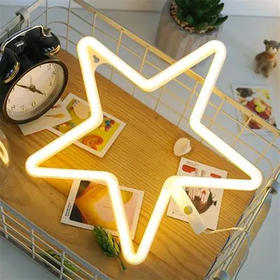 Lampa Decorativa Tip Stea, Lumina Calda, cu Baterii