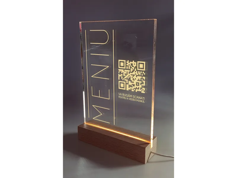 Meniu cu QR code - Semn Luminos Gravat in Plexiglas pe Baza Lemn