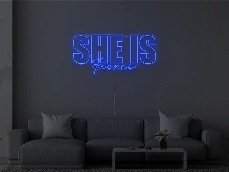 She is Fierce - Semn Luminos LED Neon