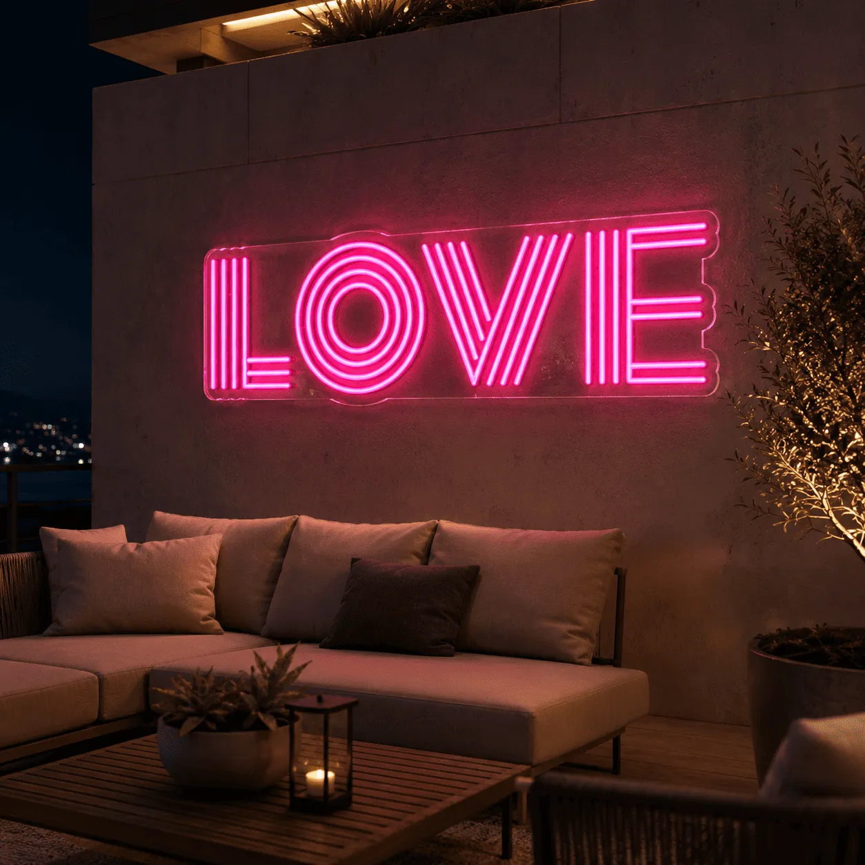 Semn luminos personalizabil „LOVE”, plexiglas transparent și LED roz – 80 × 24 cm