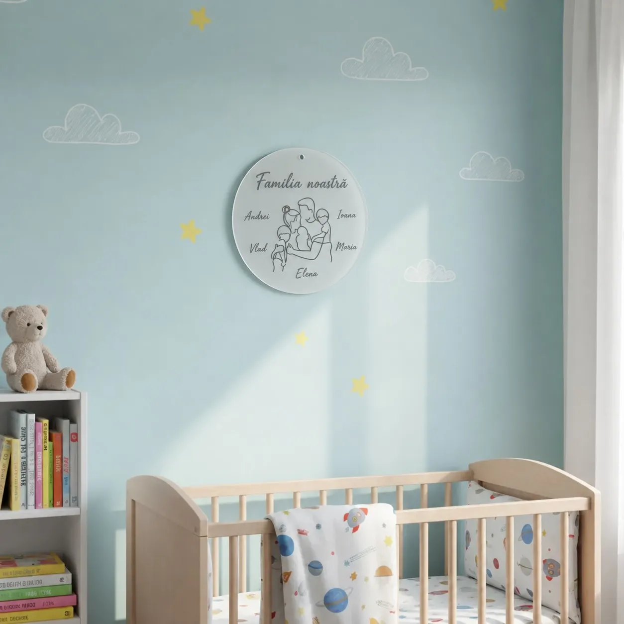 Tablou personalizat din lemn pentru familie, cu numele membrilor și ilustrație line art