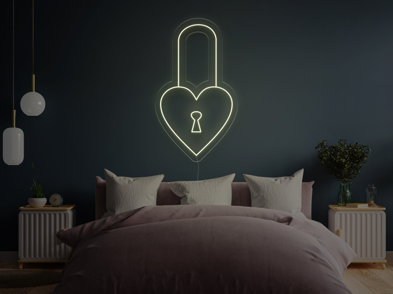 Heart Lacquer - LED Neon Sign