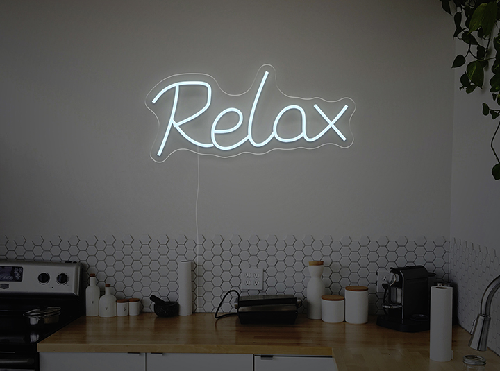 Relax - Semn Luminos LED Neon de Inchiriat